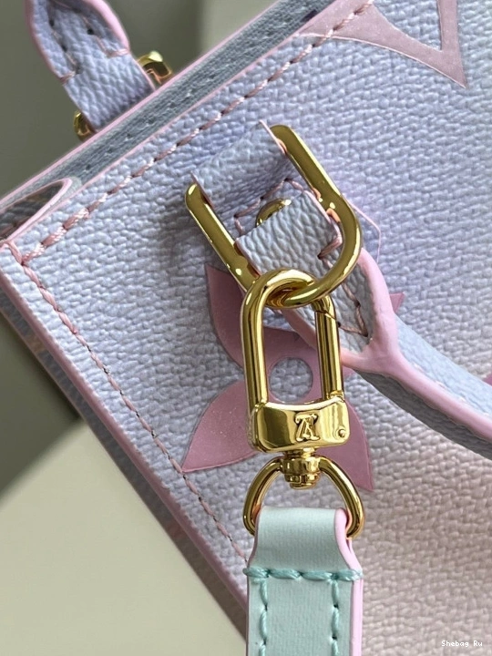 LOUIS SAC VUITTON PLAT PETIT 0820